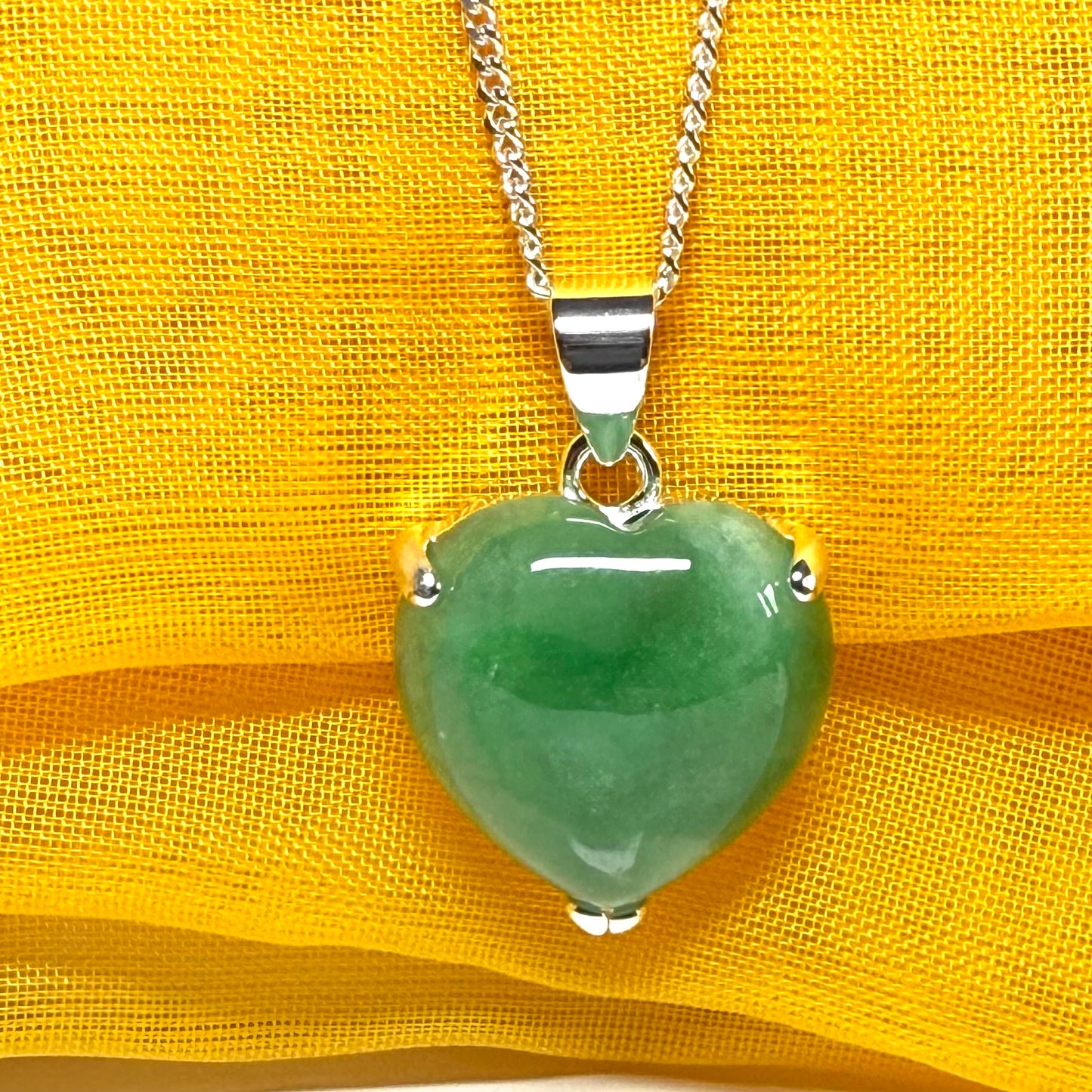 real green jade necklace