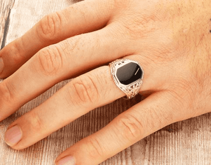 Sterling Silver Gents Octagonal Black Jet Signet Ring