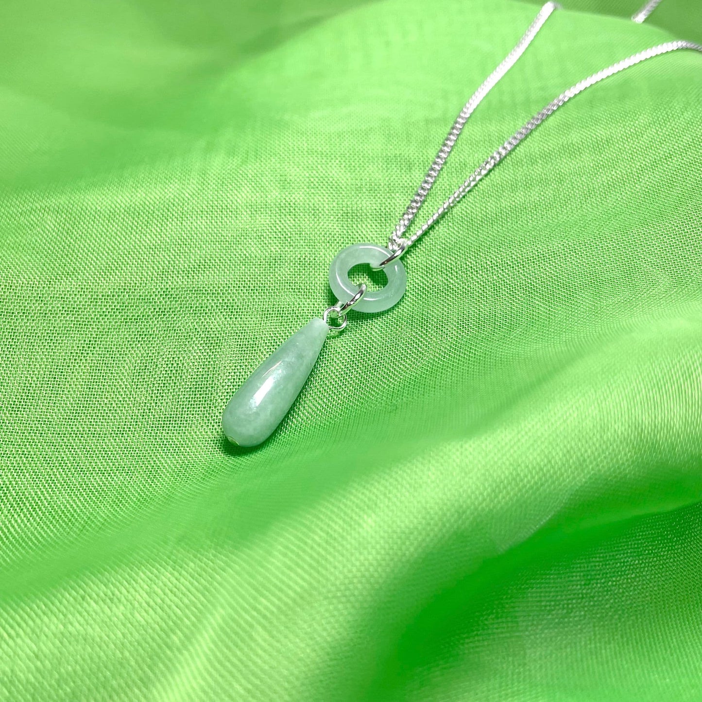 Tear Drop And Circle Silver Pear Shaped Green Jade Necklace Pendant