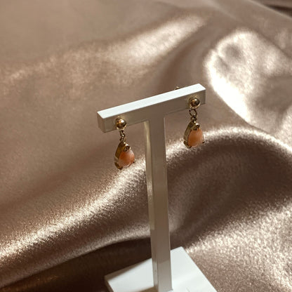 Teardrop pear shaped coral yellow gold drop earrings