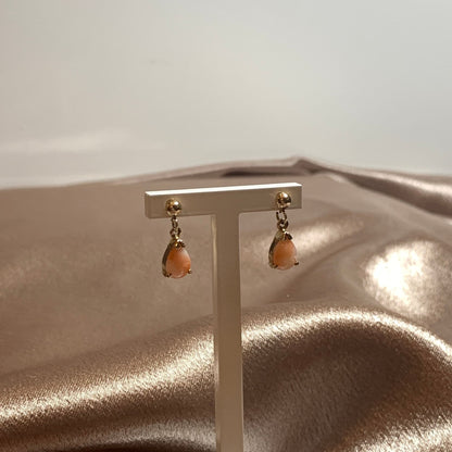 Teardrop pear shaped coral yellow gold drop earrings