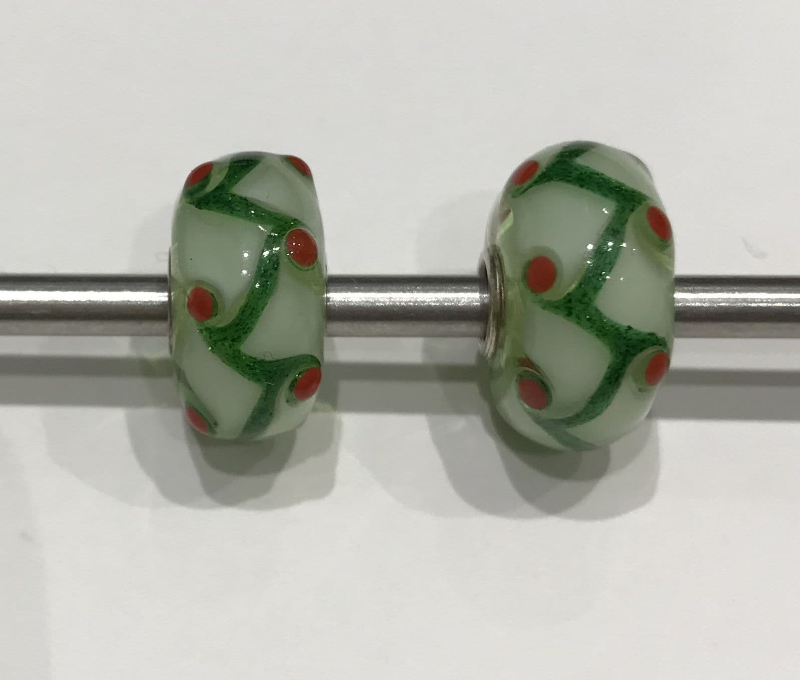 Trollbeads Part Of The Limited Edition Holly Jolly Christmas Kit 2015 TGLBE-00076-1