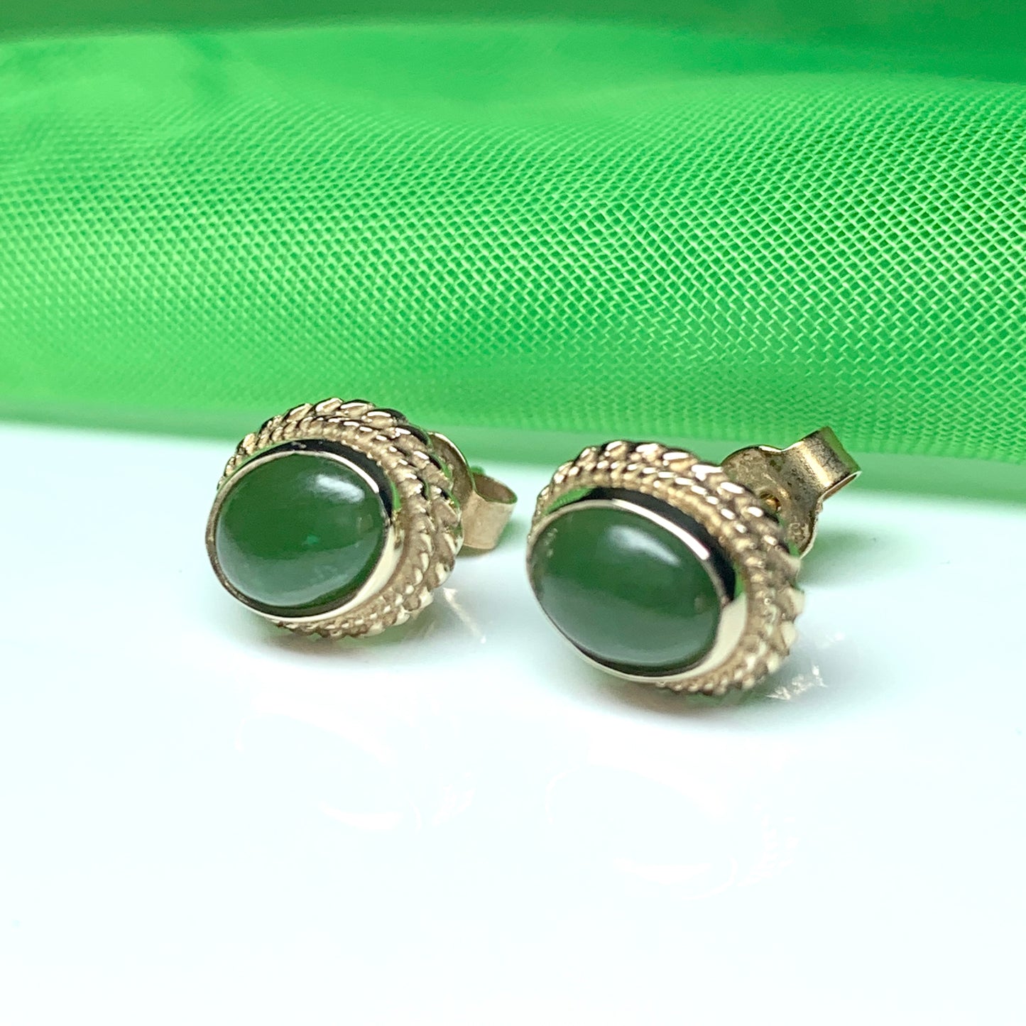 Green jade gold oval stud earrings