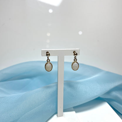 Opal drop oval yellow gold earrings