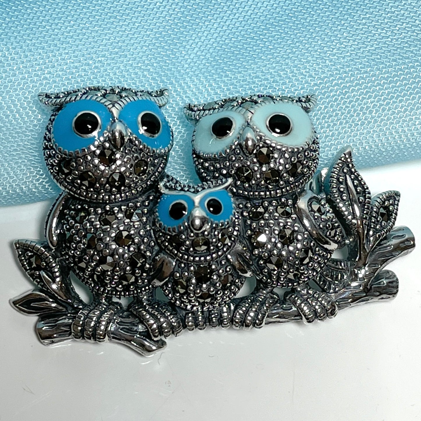 Owl brooch
