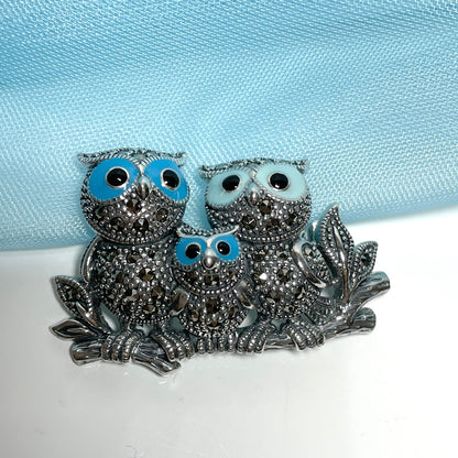 Owl brooch