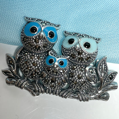 Owl brooch