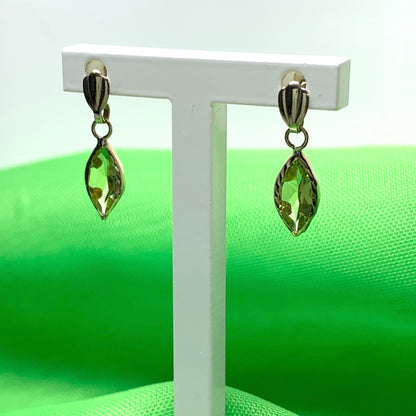 Peridot yellow gold marquise drop earrings