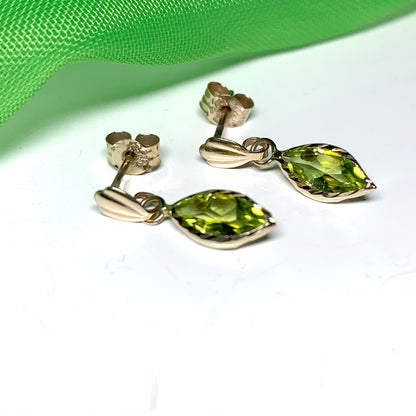 Peridot yellow gold marquise drop earrings