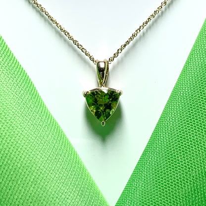 Peridot yellow gold trillion cut necklace