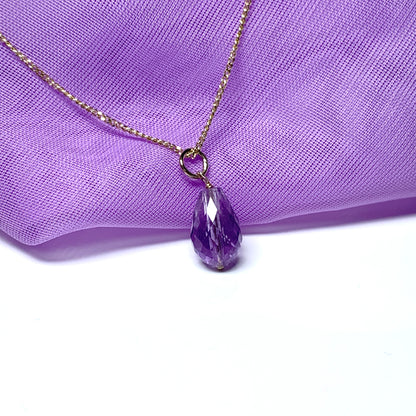 Small Tear Drop Yellow Gold Pear Shaped Amethyst Necklace Pendant