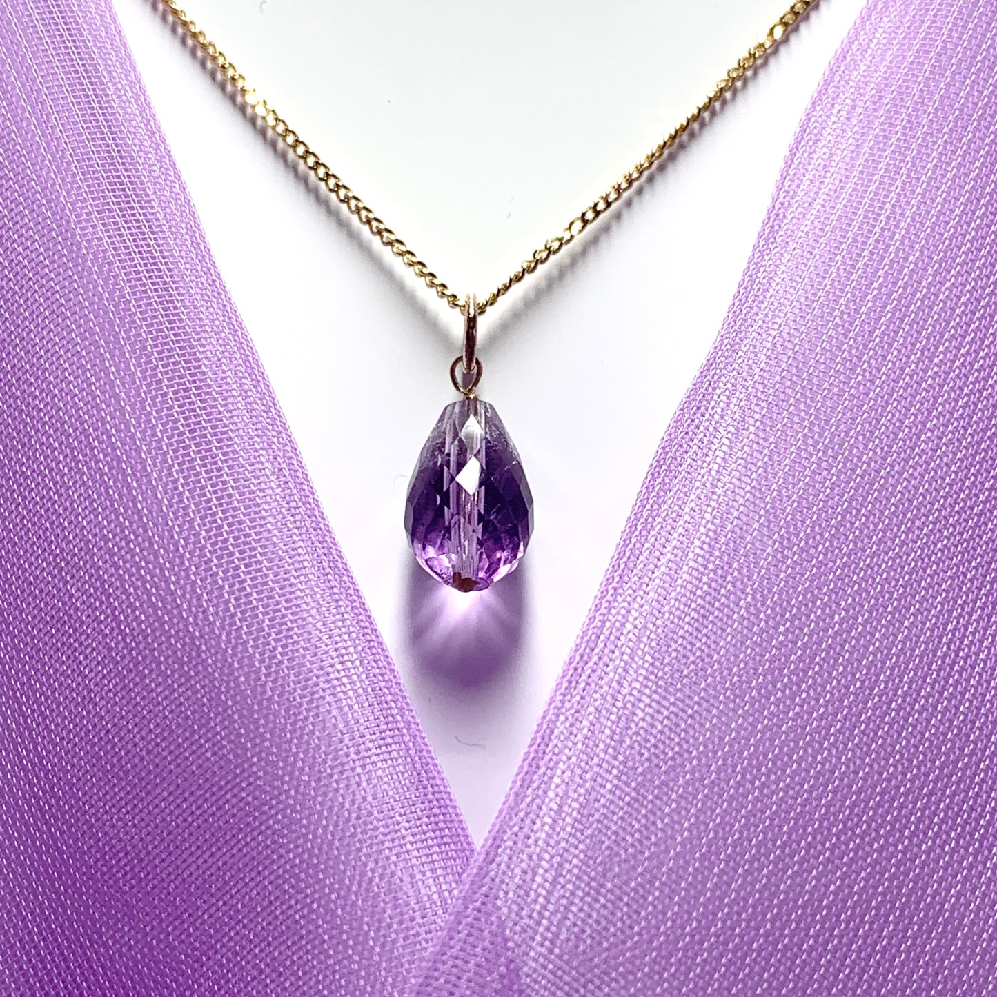 Small Tear Drop Yellow Gold Pear Shaped Amethyst Necklace Pendent