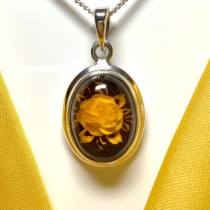 Sterling Silver Cameo Rose Oval Amber Necklace