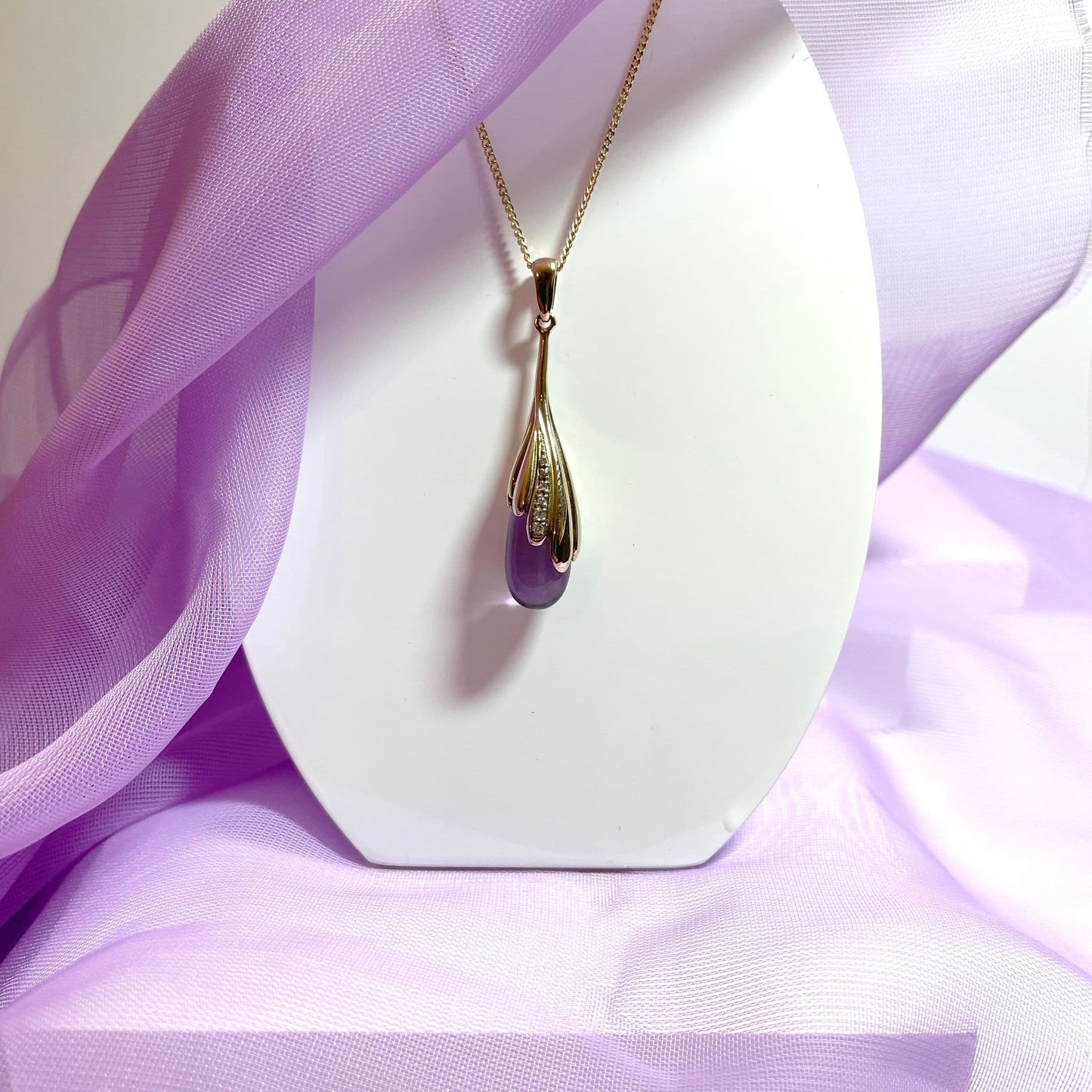 Amethyst and diamond long yellow gold necklace