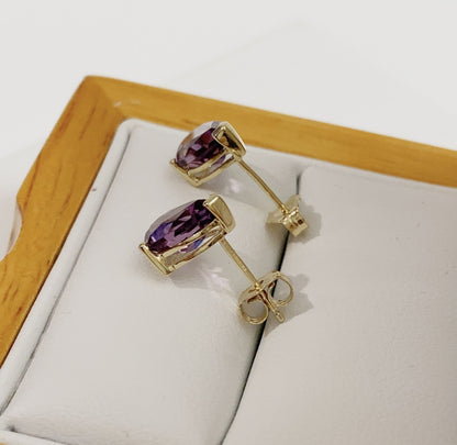 Amethyst yellow gold pear shaped stud earrings