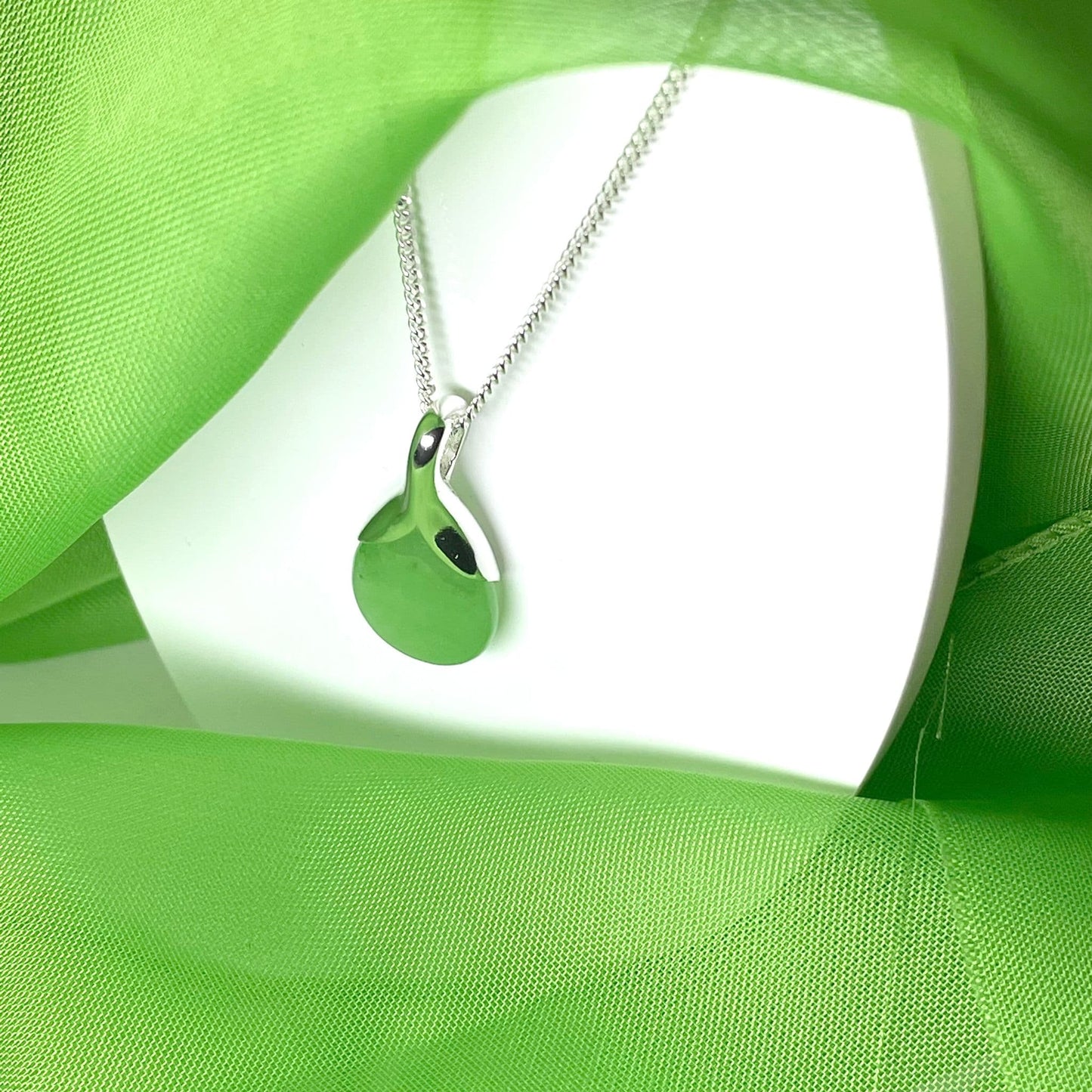 Green Jade Tear Drop Silver Pear Shaped Necklace Pendant