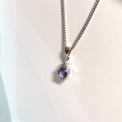 Oval Tanzanite And Diamond White Gold Necklace