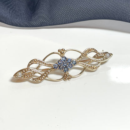 Sapphire and Cultured Pearl Brooch Gold