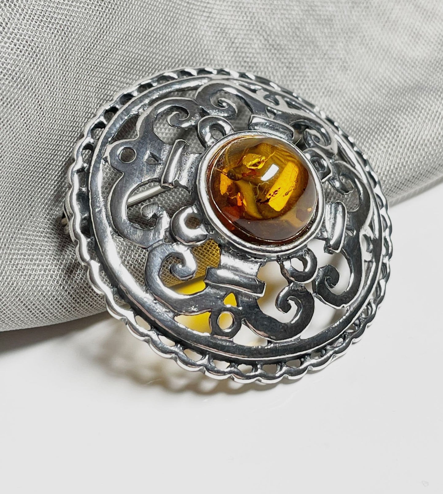 Sterling Silver Round Celtic Amber Brooch